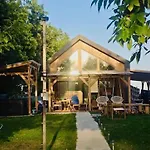 Chill House Danzug * Gyomaendrőd