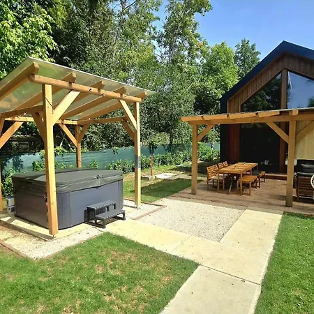 Chill House Danzug Feriehus Gyomaendrőd