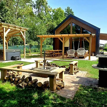 Chill House Danzug *