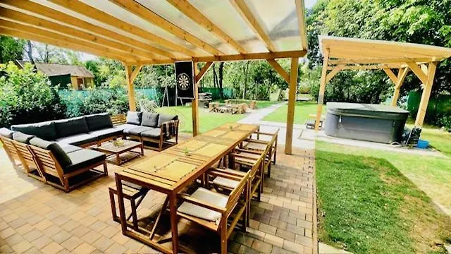 Chill House Danzug Feriehus Gyomaendrőd